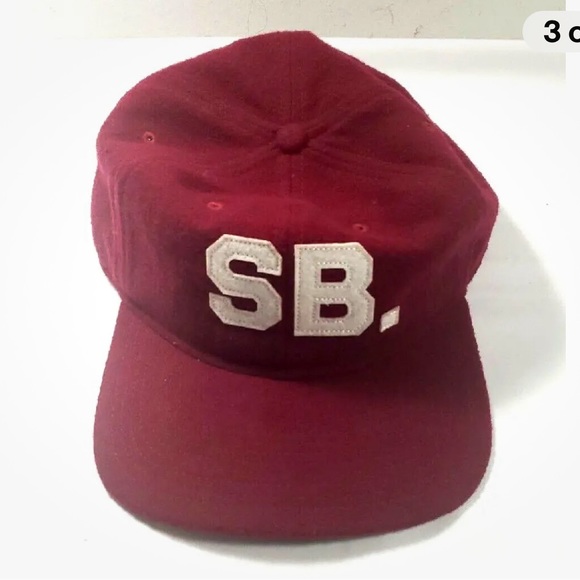 COPY - Nike SB burgundy hat - Picture 2 of 4